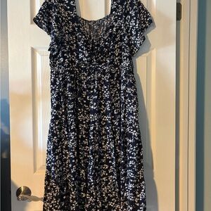 BloomChic Black and White Floral Ruffle Cinched Bust Mini Dress Size 18-20